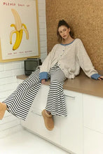 Striped wide-leg pants with relaxed fit cardigan contrast trim