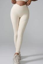 Cream High-Waisted V-Front Full-Length Athletic Leggings
