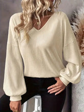 Cream Ribbed V Neck Knit Sweater with Back Bow Woman T Shirts