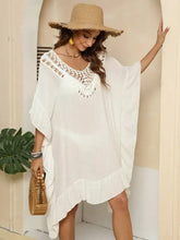 White crochet-trim kaftan with cutout ruffled half sleeve and machine wash