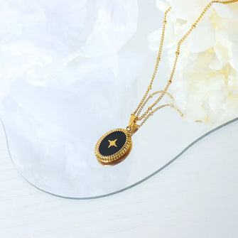 Gold-Plated Titanium Steel Oval Shape Pendant Necklace Gold One Size