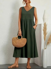Full Size Pocketed V-Neck Sleeveless Midi Dress Plus Size Black Forest Casual Dresses
