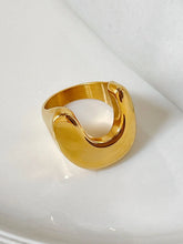 18K Gold-Plated U-Shaped Ring