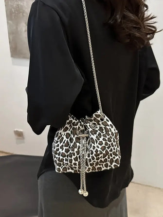 Leopard Chain Bucket Bag White One Size Shoulder Bags