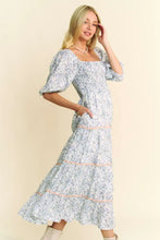 Davi & Dani Contrast Ric Smocking Bodice Tiered Midi Dress Casual Dresses