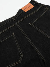 Men's Wide-Leg Denim Shorts with Contrast Stitching Denim Shorts