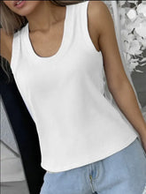 Solid Scoop Neck Tank Tanks & Camis