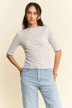 Davi Dani Lace Floral Marrow Edge Fitted Top for Women