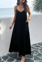 Devine schwarzes, rückenfreies Maxikleid mit V-Ausschnitt und Taschen
