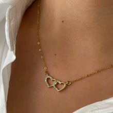 Double heart inlaid 18k gold-plated zircon necklace with interlocking hearts