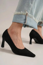 Beast Fashion Faux Suede Point Toe Pumps Black woman pumps