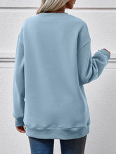 QUEEN OF EVERYTHING Round Neck Sweatshirt Woman Sweatshirts