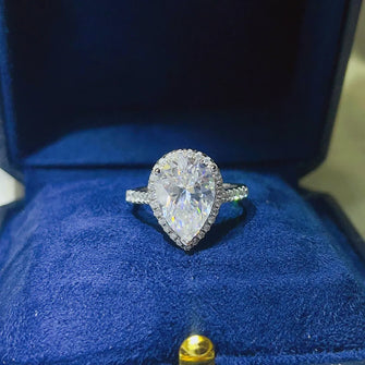2 Carat Moissanite 925 Sterling Silver Ring White