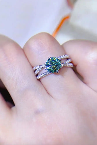 1 Carat Moissanite Contrast 925 Sterling Silver Ring Light Green Rings