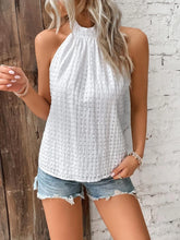 Textured Sleeveless Cami