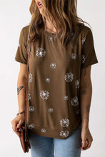 Olive green dandelion print round neck short sleeve tee for women