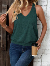 Solid V-Neck Tank Black Forest