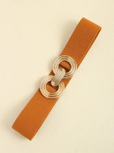 Brauner elastischer breiter Gürtel mit geometrischer silberner Schnalle