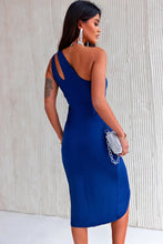 Elegant Blue One Shoulder Slightly Stretchy Evening Dress