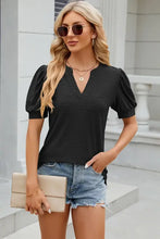 Women’s black short-sleeve Eyelet Notched Puff Sleeve T-Shirt