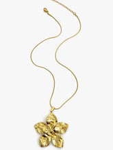 18K Gold-Plated Hammered Flower Pendant Necklace