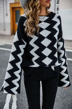 Angel Wings Geometric Slit Flare Sleeve Round Neck Sweater Sweater Pullovers