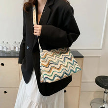 Adjustable Strap Medium Shoulder Bag Shoulder Bags