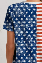 Distressed American flag print short sleeve V-neck T-shirt