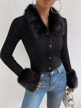 Black faux fur trim ribbed knit cropped cardigan with plush collar