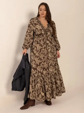 Plus size brown floral balloon sleeve maxi dress with ruffled hem