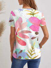 Floral Watercolor Print V-Neck T-Shirt with Short Sleeve Length