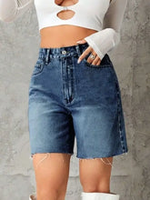 Women’s high-waisted frayed hem denim shorts