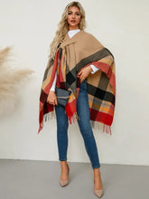 Fringe Contrast Plaid Poncho Woman Outerwear