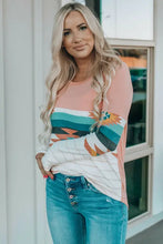 Geometric round neck long sleeve T-shirt with color-block pattern