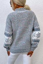 Gray Snowflake Patterned Knit Sweater