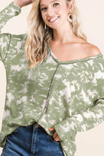 Green and White Tie-Dye Print Waffle Knit Long Sleeve Top LT.OLIVE