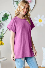 Heimish heathered magenta women’s short sleeve round neck t-shirt