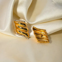 18k gold-plated zircon geometric stud earrings with wavy rhinestone rows