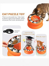 Gioco puzzle per gatti arancione con dispenser di snack, cupole bianche e imbuto nero
