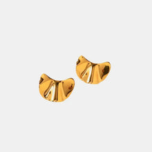 Irregular 18k gold-plated wavy earrings pair