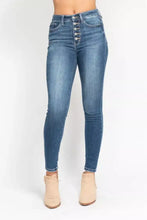 Judy Blue high rise skinny jeans in blue denim with button fly closure and slim fit for plus size wear