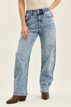 Light-wash denim judy blue arc leg jeans with high-rise wide-leg cut and double waistband in plus size