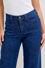 Dark blue denim judy blue high-waisted retro wide jeans with patch pockets and twisted seams front view