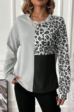 Leopard color block round neck T-shirt with long sleeve length