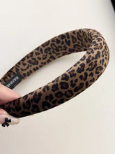 Leopard polyester wide headband for women with padded design