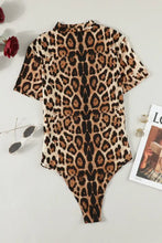 Leopard Print Bodysuit with Basic Style and Short Sleeve Length Woman Bodysuits