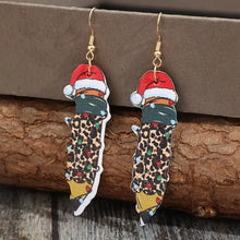 Weihnachtliche Ohrstecker aus Legierung mit Leopardenmuster, Weihnachtsmannmütze und Schal