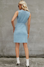 Light Blue Knit Belted Dress with Round Neck and Hem Slit