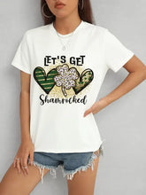Lucky clover round neck short sleeve t-shirt with Let’s Get Shamrocked print
