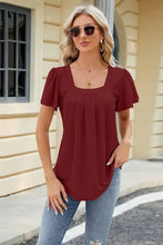 Maroon eyelet square neck short sleeve pleated top for women